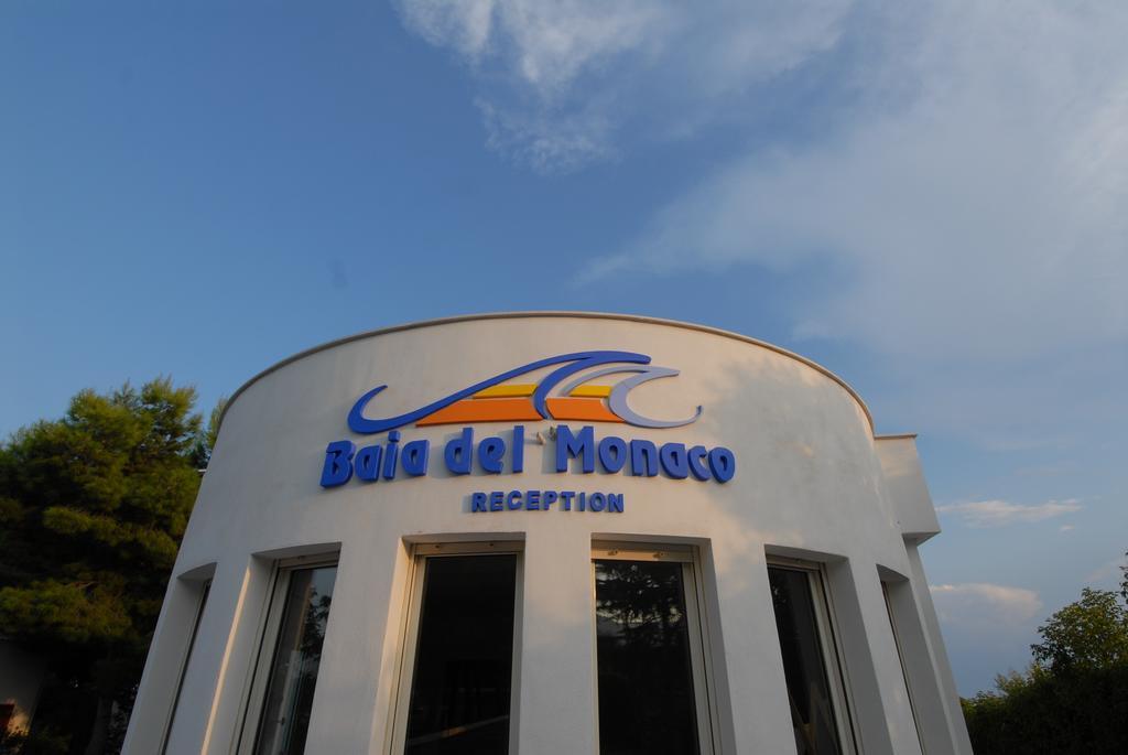 Villaggio Baia Del Monaco Manfredonia Exterior photo
